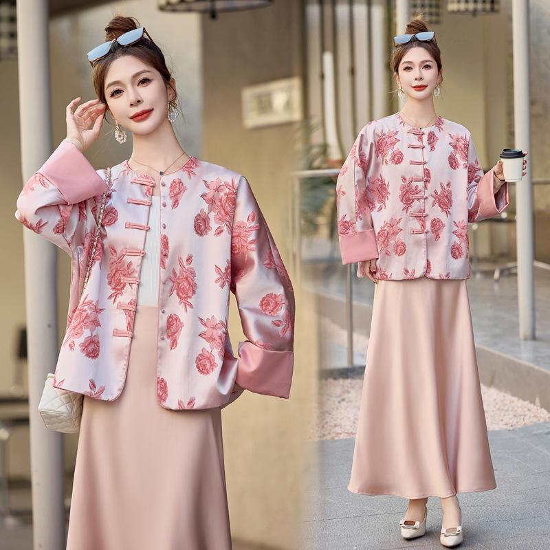 Women's 2025 Spring Floral Frog Button Jacket - Round Neck, Loose Fit, Chinese National Style