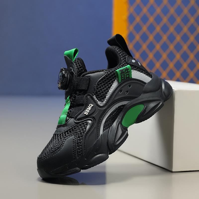 Children's Sports Shoes Women's 2025 Autumn and Winter Casual Shoes Boys' Shoes Medium and Older Children's Velvet Warm Leather Waterproof Children