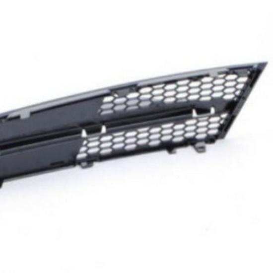 BMW 3 Series E92 LCI Fog Light Surround (51117227923, 51117227924)