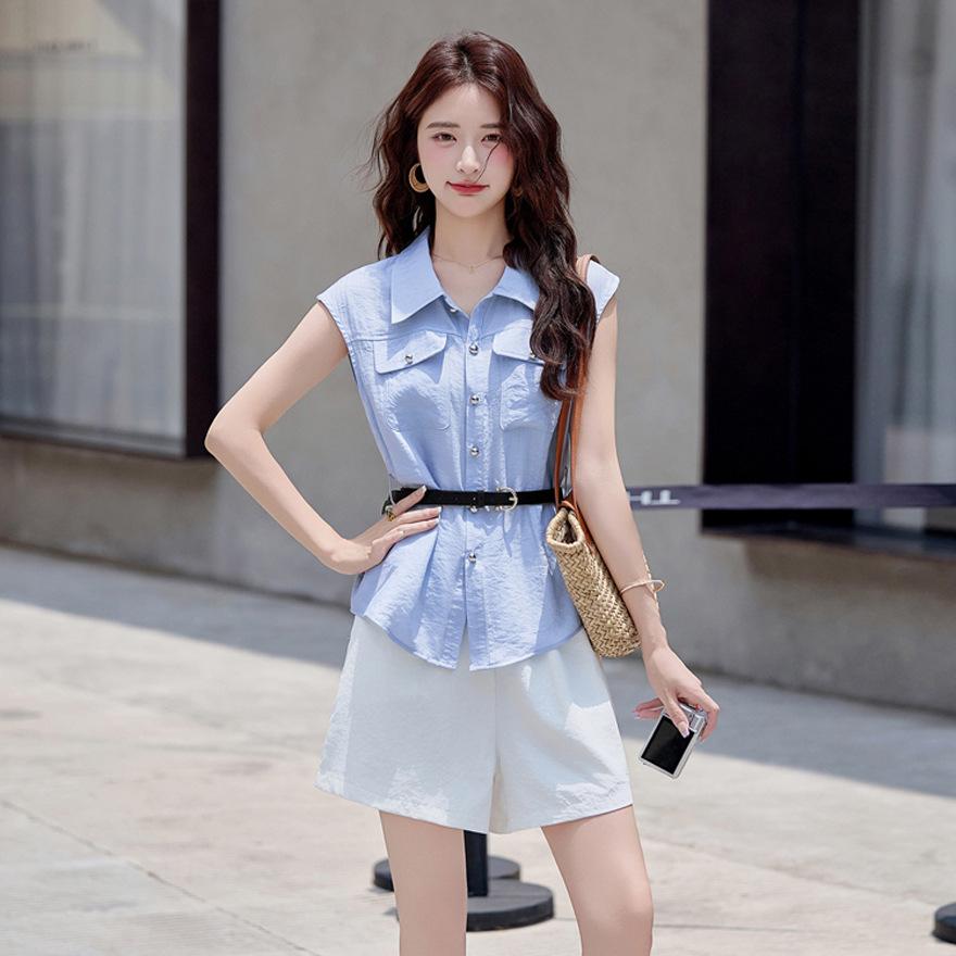 

Модный повседневный шортовый костюм женский летний новый без рукавов с лацканами рубашка для通勤 двухпредметный комплект XL синий