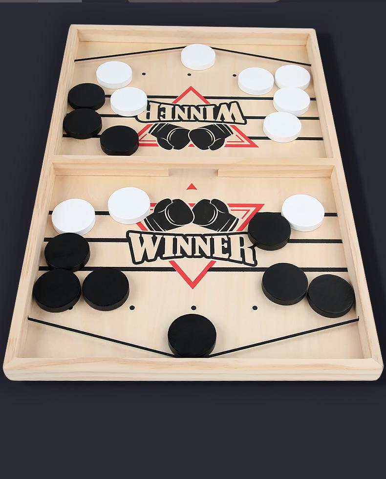 Grenzüberschreitende Zwei-Spieler-Schlacht - Interaktives Strategiespiel für Kinder und Familien