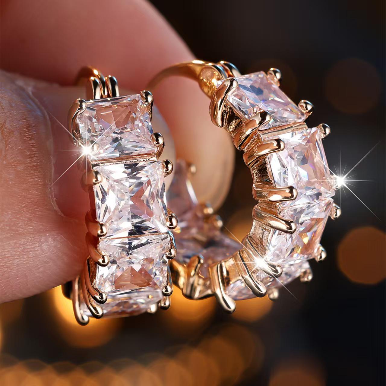 European-American High-End French Square Ear Cuffs: Cubic Zirconia Luxury Vintage Earrings белый