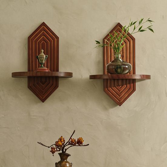Solid Wood Wall Shelf, Thickened Storage Shelf for Small Plants, Decorative Aromatherapy Holder Shelf for Home Decor
