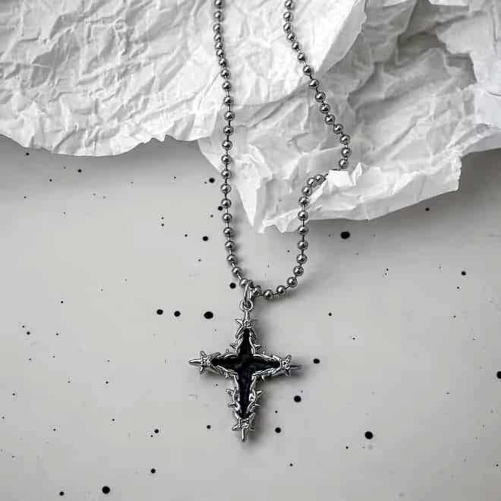 Dark Gothic Black Drip Glaze Skull Thorn Cross Heart Pendant Necklace for Men Women Hallowmas Party Punk Jewelry Accessories