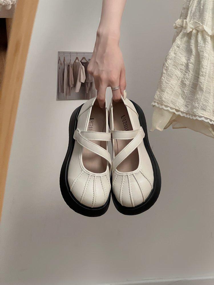 Brown French with Skirt Round Head Small Leather Shoes Women's 2024 New Summer Shallow Mouth Retro Thick Sole Mary Jane Single Shoes