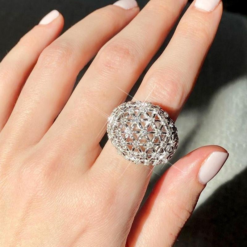 CopperLuxury Party Ring Hollowed Female Anniversary Accessories with Brilliant Zirconia Gorgeous Finger Jewelry