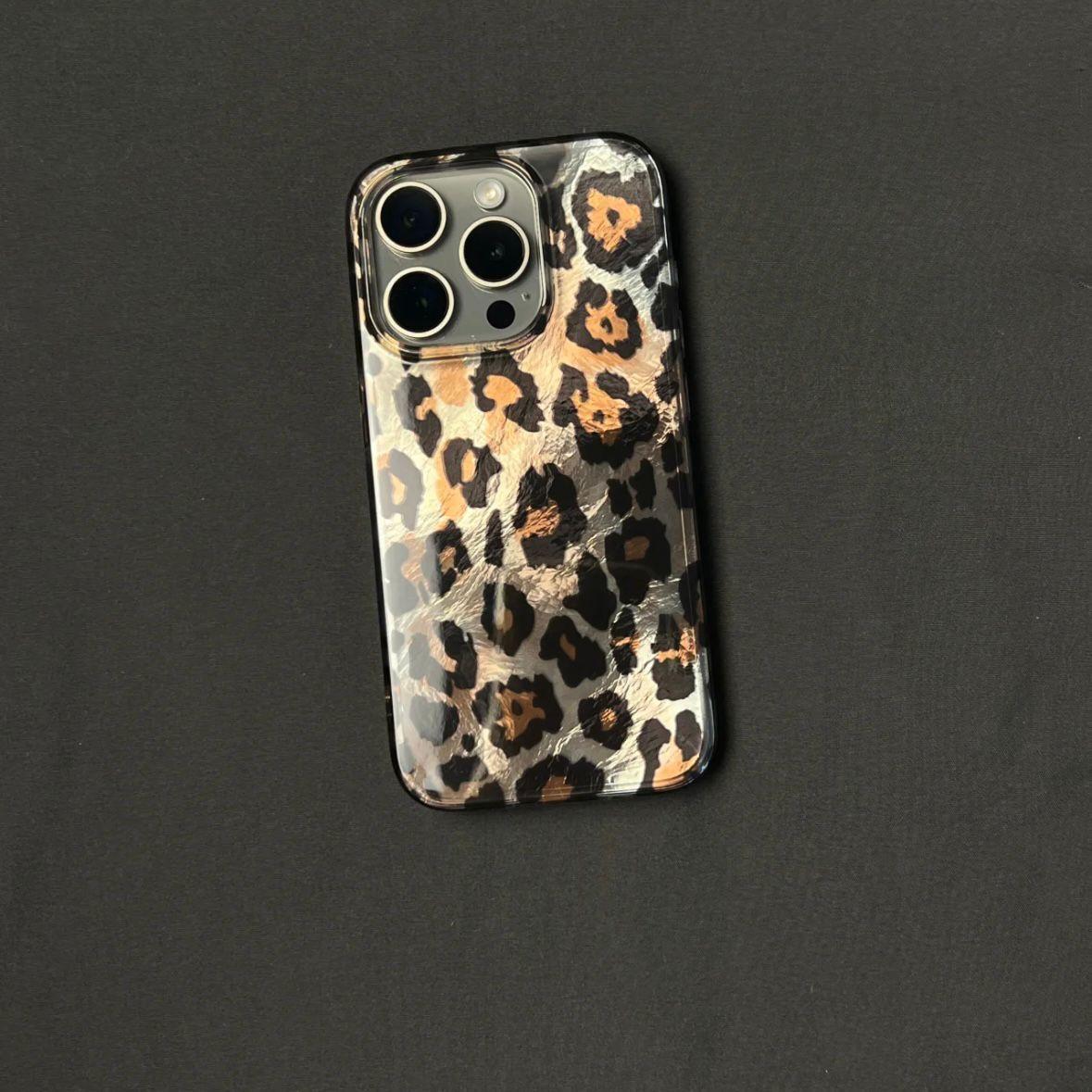 

Новый премиальный чехол для телефона с леопардовым принтом подходит для Apple 16promax, персонализированный чехол для iPhone15 14plus для женщин Apple 15PROMAX
