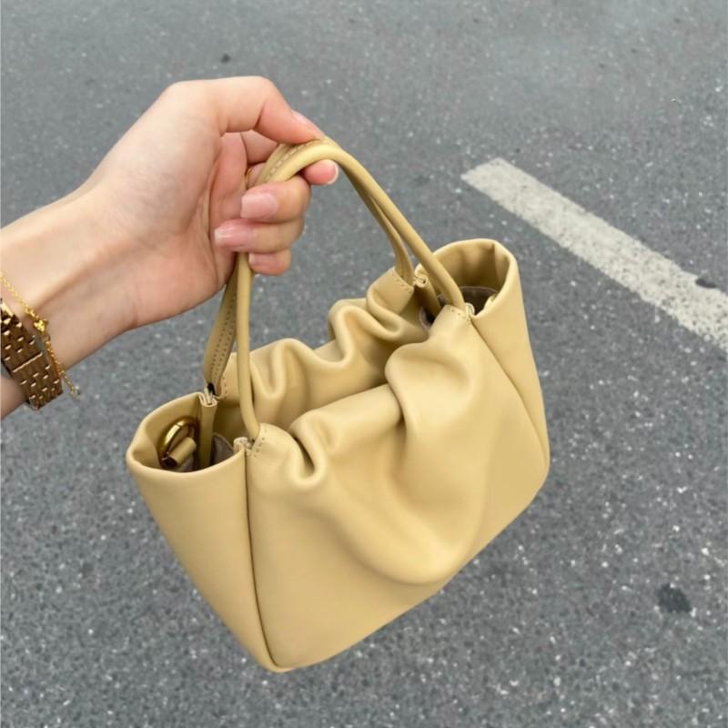 Fashion Solid Color Pleated Cloud Shoulder Bag Women Cute Leather Small Capacity Handbag Ladies Daily Commute Crossbody Bag Chic