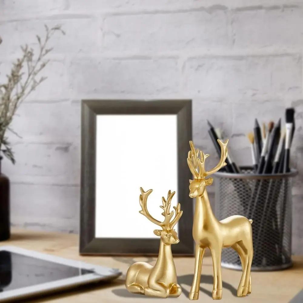 Kreative Hirsch-Tischdekoration – Moderne Rentier-Skulptur in sitzender/stehender Position, exquisite, niedliche Elchfigur, Schreibtischdeko