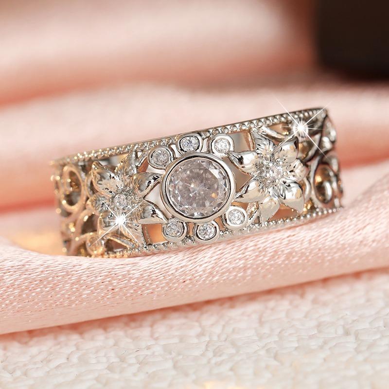 Vintage Inlaid White CZ Flower Women's Ring Dazzling CopperColor Hand Carving Daily Wear Party Jewelry Anniversary Gift