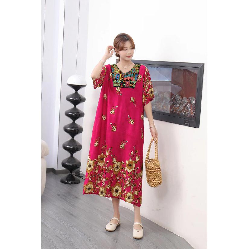 

Plus Size Resort Dress with Embroidered Collar - Soft Rayon Loose Midi Dress for Women розовый