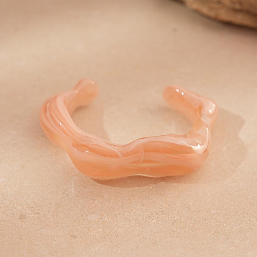 Irregular Pink Acrylic Openning Bangles for Women Personality Sweet Smudging Cuff Bracelet Smooth Resin Wristband
