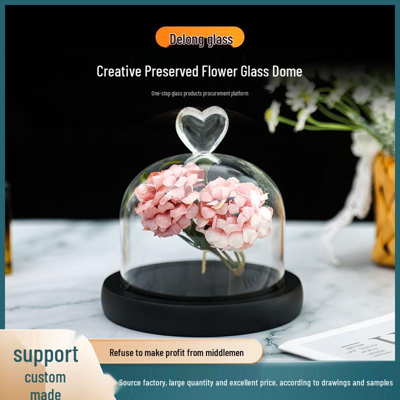 

Светодиодный стеклянный купол с сохраненным цветком в форме сердца и пылезащитным колпаком 8*10 Heart + Wooden Base