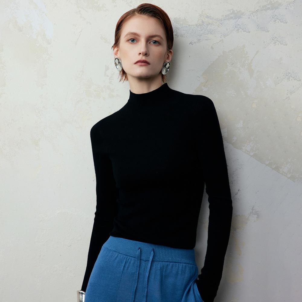 Women's Solid Color Mock Neck Long Sleeve Knit Top Slim Fit Base Layer