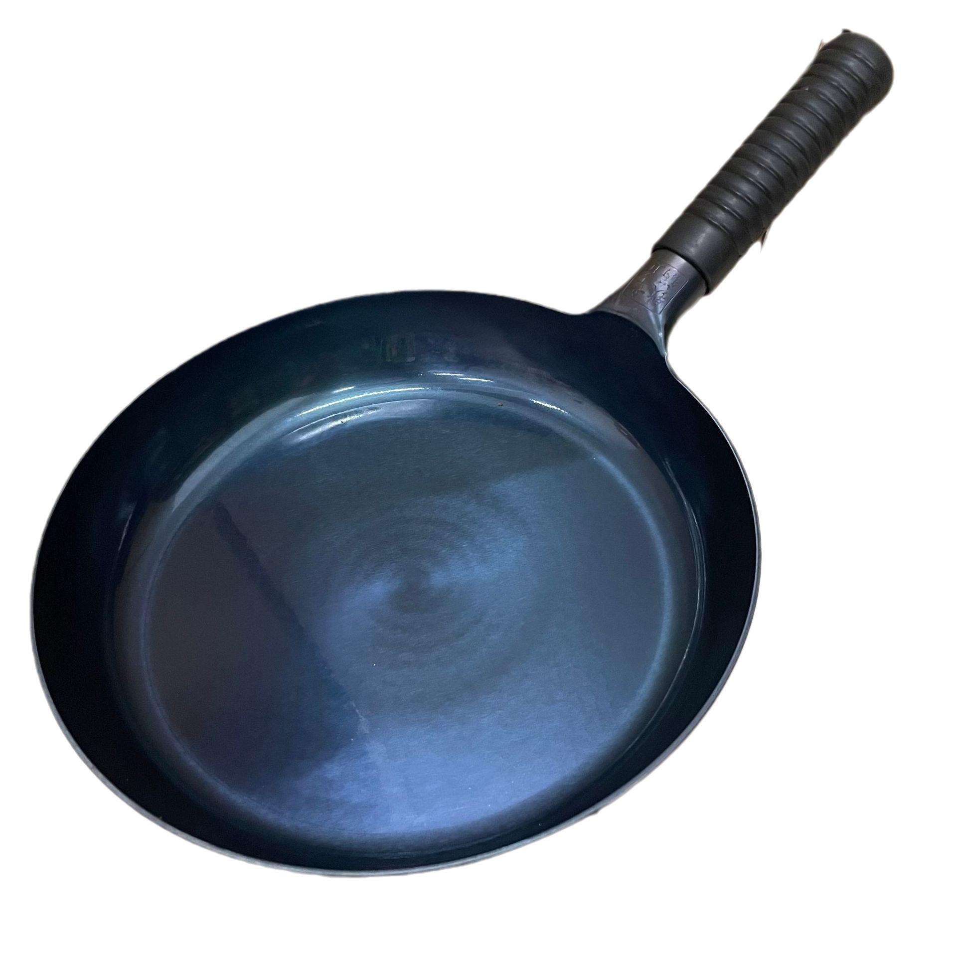 Zhangqiu Handmade Non-stick Iron Wok: Hand-beaten, Mirror Surface, No Coating, Forged Frying Pan for Gas.