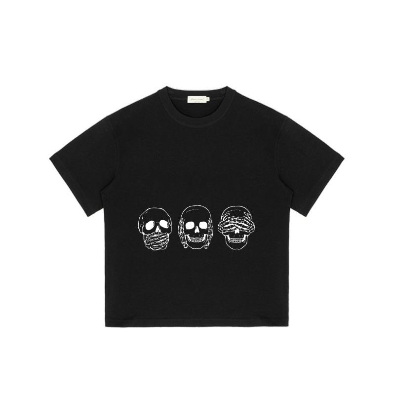 Black T Shirt with Three Skulls and Text Print for Casual Wear