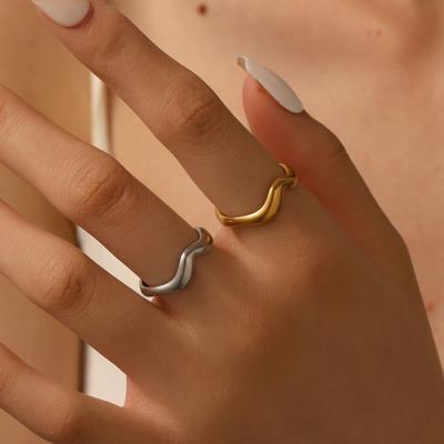 Women Finger Ring V-Shaped Curved Geometric Adjustable Fit Open Ring Stainless Steel Texture Architecture Design Slimming Effect Stacking Ring