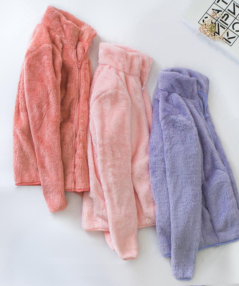 Outdoor Winter Fleece Pajamas: Warm Women's Jacket & Men's Casual Cardigan Hoodie.
