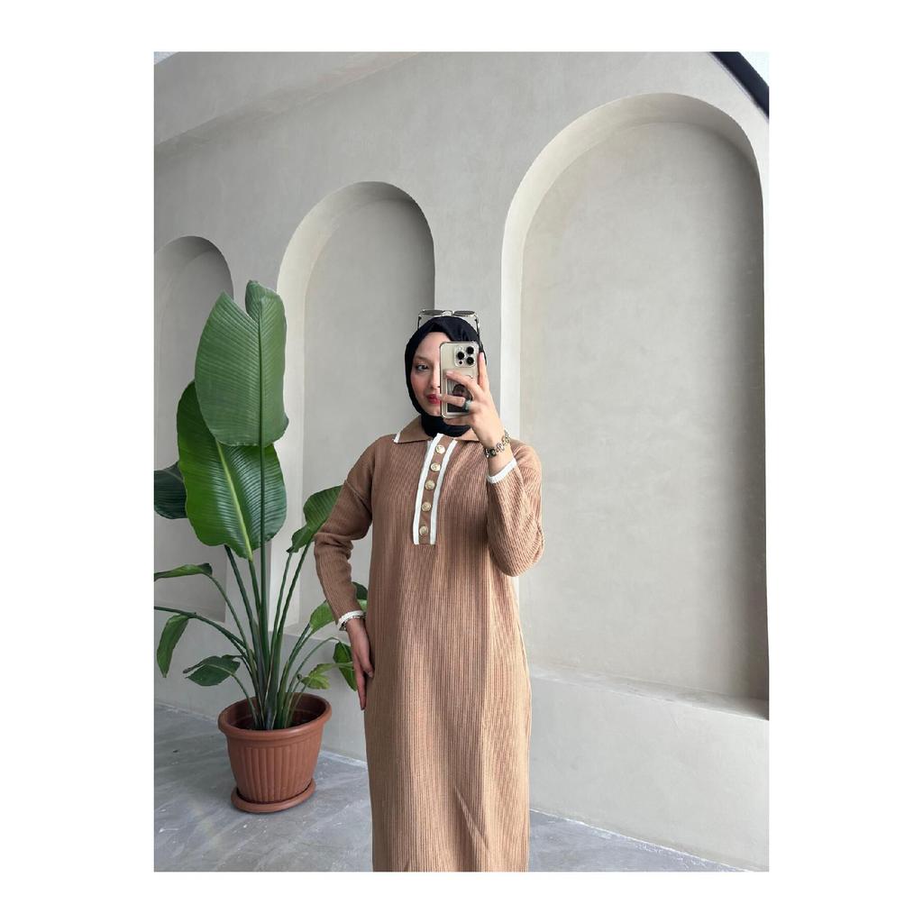 Übergroßes, geknöpftes V-Ausschnitt-Hijab-Kleid aus gerippter Strickware, geripptes langes Winterkleid in voller Länge