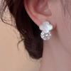 Smart Shell Four-leaf Clover Earrings 1011 New Popular High-end Studs, Unique and Beautiful Niche Design Earrings