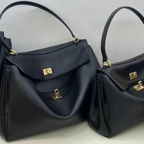 Large capacity commuter lock tote bag high sense portable messenger bag trendy fashion versatile