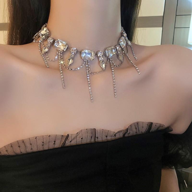 Diamond Tassel Necklace for Women Light Luxury Niche High-end Collar Dress Accessories Necklace Jewelry
