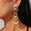 European, American and Ancient Style Imitation Pearl Eyes Hollow Lock Silver Needle Earrings Exaggerated Personality Old Earrings 
