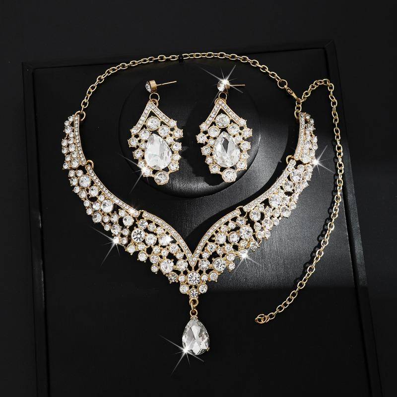 Große Wassertropfen Schmuck Europäisches und Amerikanisches Halskette Ohrringe Zweiteiliges Set Blume Braut Retro Premium Design Set