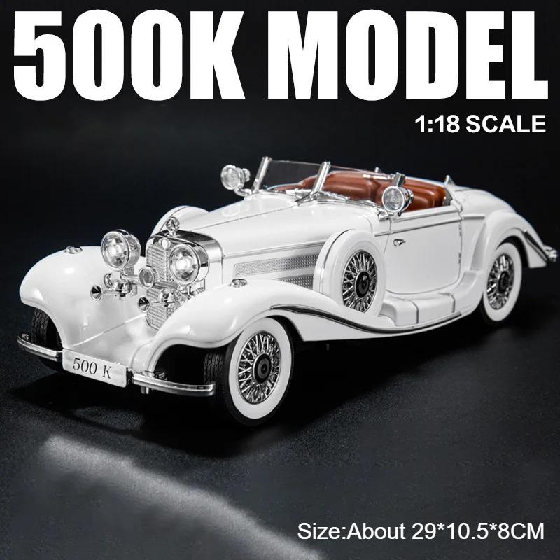 Large Size 1:18 G63 500K Sports Car Model Toy Music Light Doors Opened Alloy Vehicle Models Decorative Ornament Collection