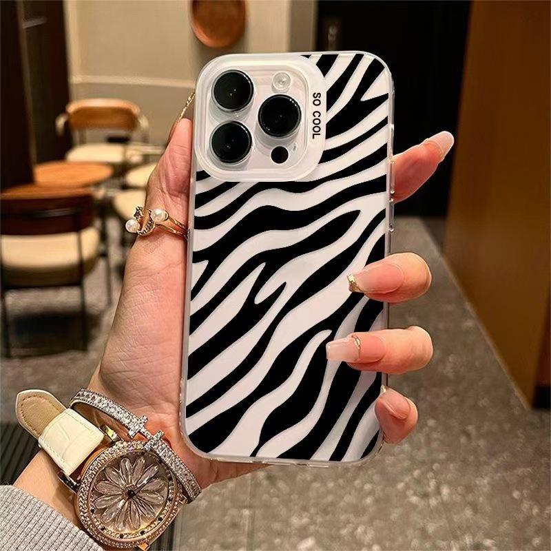 Creative Zebra Print Case for Apple 16 Pro, iPhone 17, 15 Pro, and 14