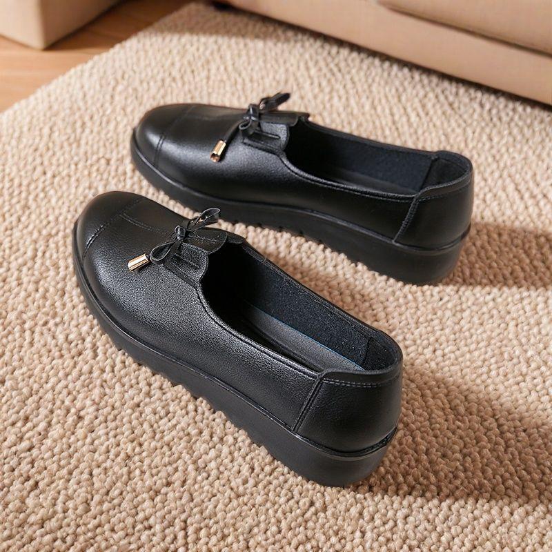 

Туфли для мам весенние и осенние кожаные туфли с мягкой подошвой и мягкой поверхностью, нескользящие, для женщин среднего и пожилого возраста, удобные, рабочие, для пожилых, черные 35