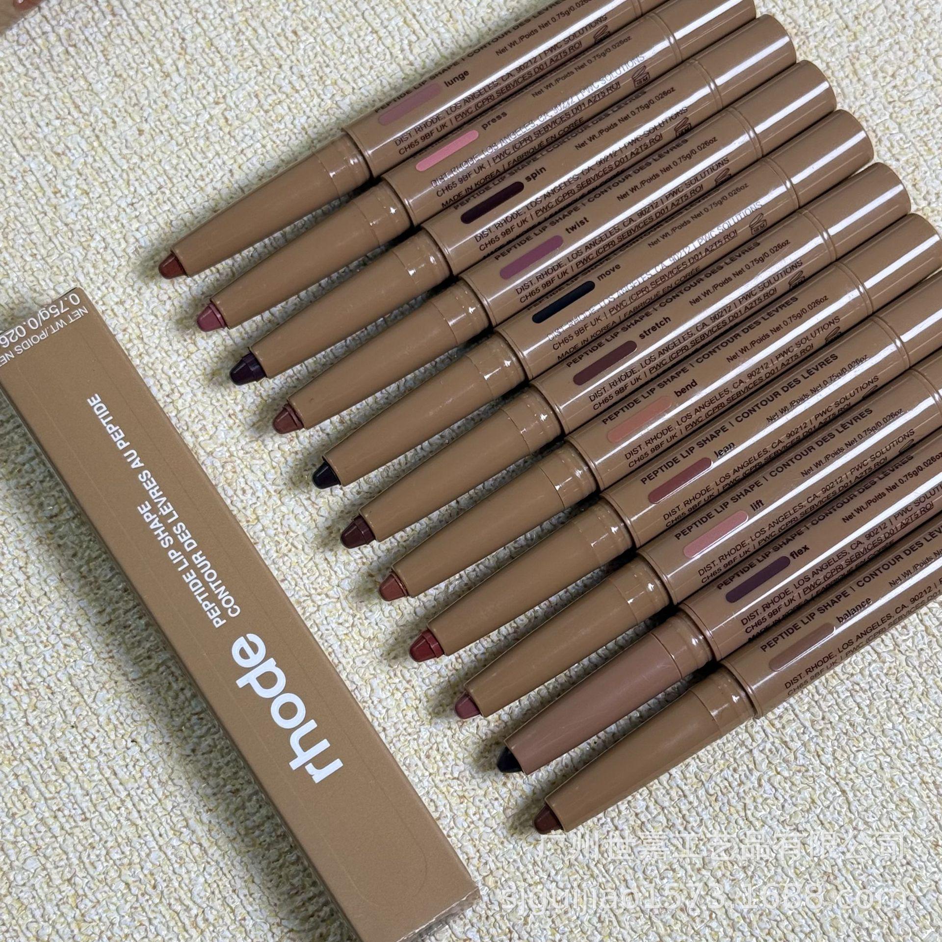 

Rhode Hailey Двусторонний шелковистый полипептидный карандаш для губ 0,75 г - Balance Lift для женщин Balance