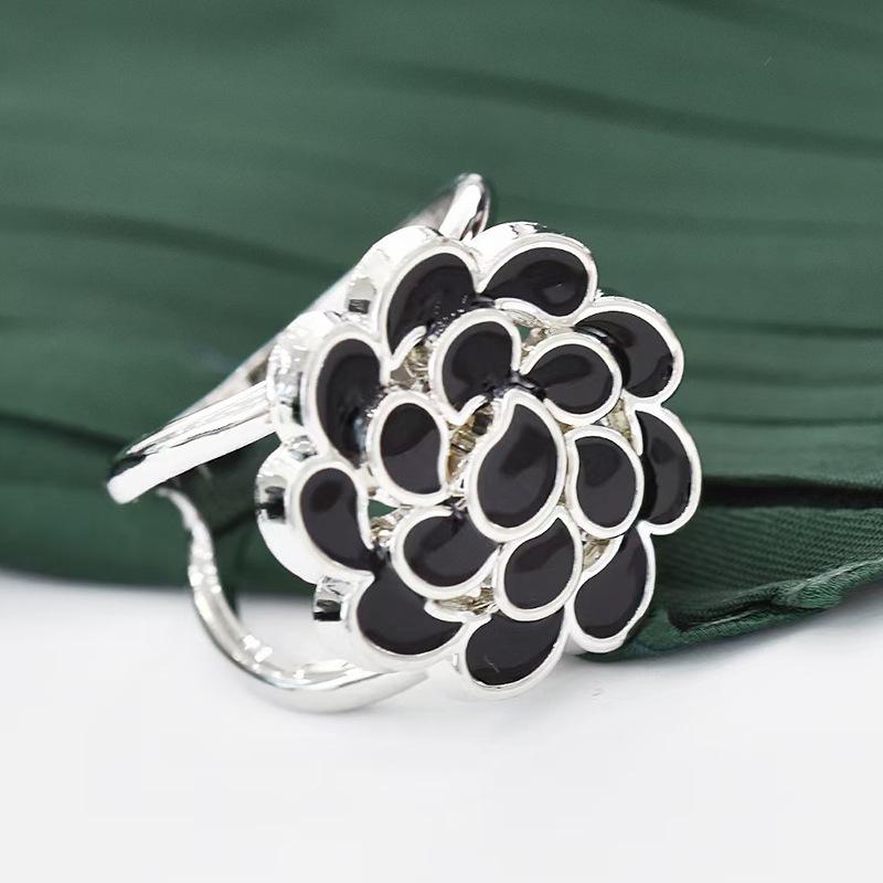 Neue Kamelien-Seidenschalschnalle, französische Retro-Perlenschalschnalle, quadratische Ringschnalle, orangefarbene Kristallschalschnalle für Frauen