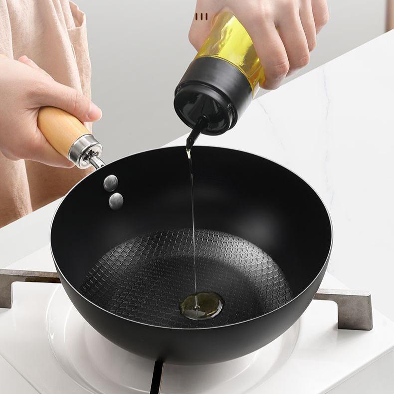 Mini Olla de Hierro Cocina de Inducción Wok Doméstico Gas Wok Especial Sartén de Fondo Plano Antiadherente Sin Recubrimiento
