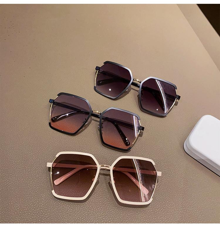 Women Outdoors Square Sunglasses for Men Oversized White Tea Original Brand Design Sun Glasses Female Shades Travel Sunshade