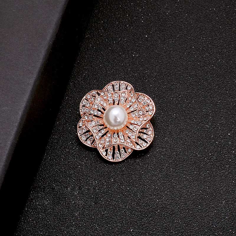 

Цветочные броши для женщин Свадебные аксессуары Шарф Вечернее платье Рубашка Свитер Лацкан Значки Значки Ананасовые булавки Love Form