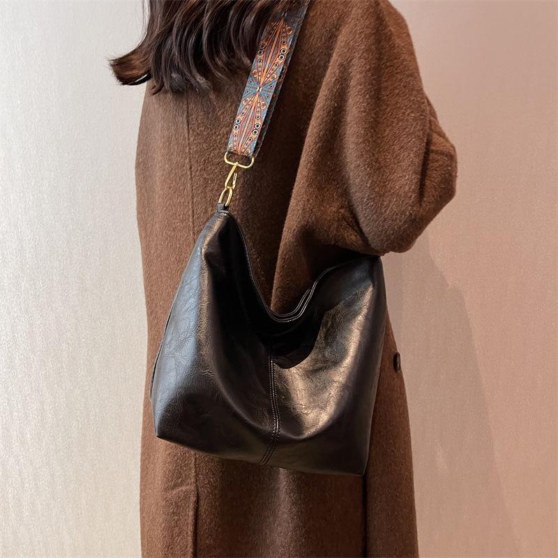 European & American Fashion Women's Retro PU Leather Shoulder Crossbody Bucket Bag