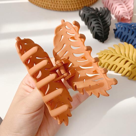 Hair Clip Frosted All-match Hair Accessories Leaf Shape Women Claw Clip for Thin/Thick Hair