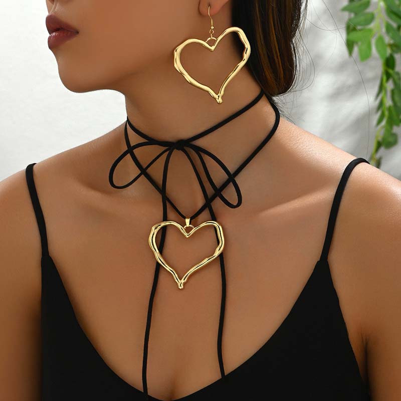 Exaggerated Metal Big Love Heart Pendant Earrings Necklace for Women Gothic Black Rope Knotted Bowknot Adjustable Chain Jewelry