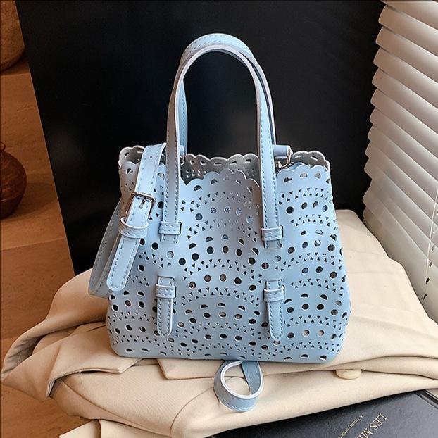 New Handbag Fashionable Versatile Shoulder Bag Large Capacity Messenger Bag