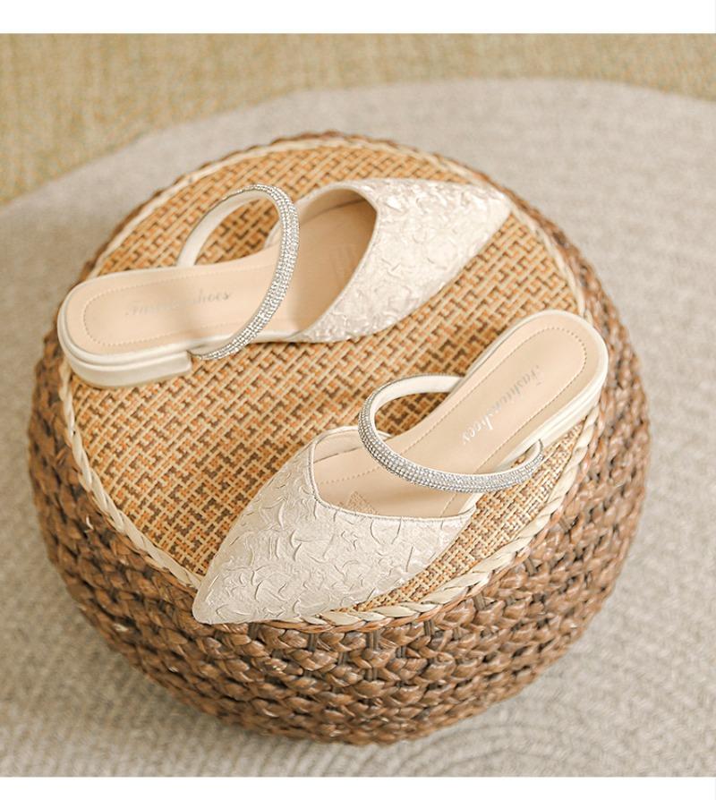 Fashion Summer New Pointed Toe Women's Slippers, Luxury Mid-heeled Sandals, Fashionable and Elegant Slip-on Party Shoes for Women