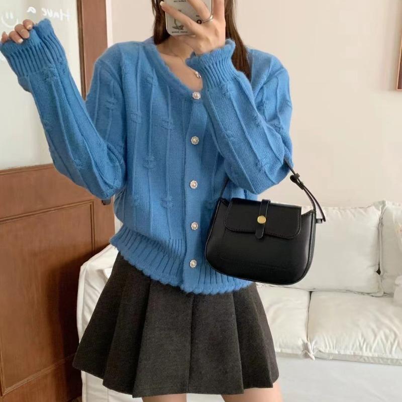 Autumn and winter new round neck lace knitted cardigan top women's soft waxy solid color gentle wind sweater jacket