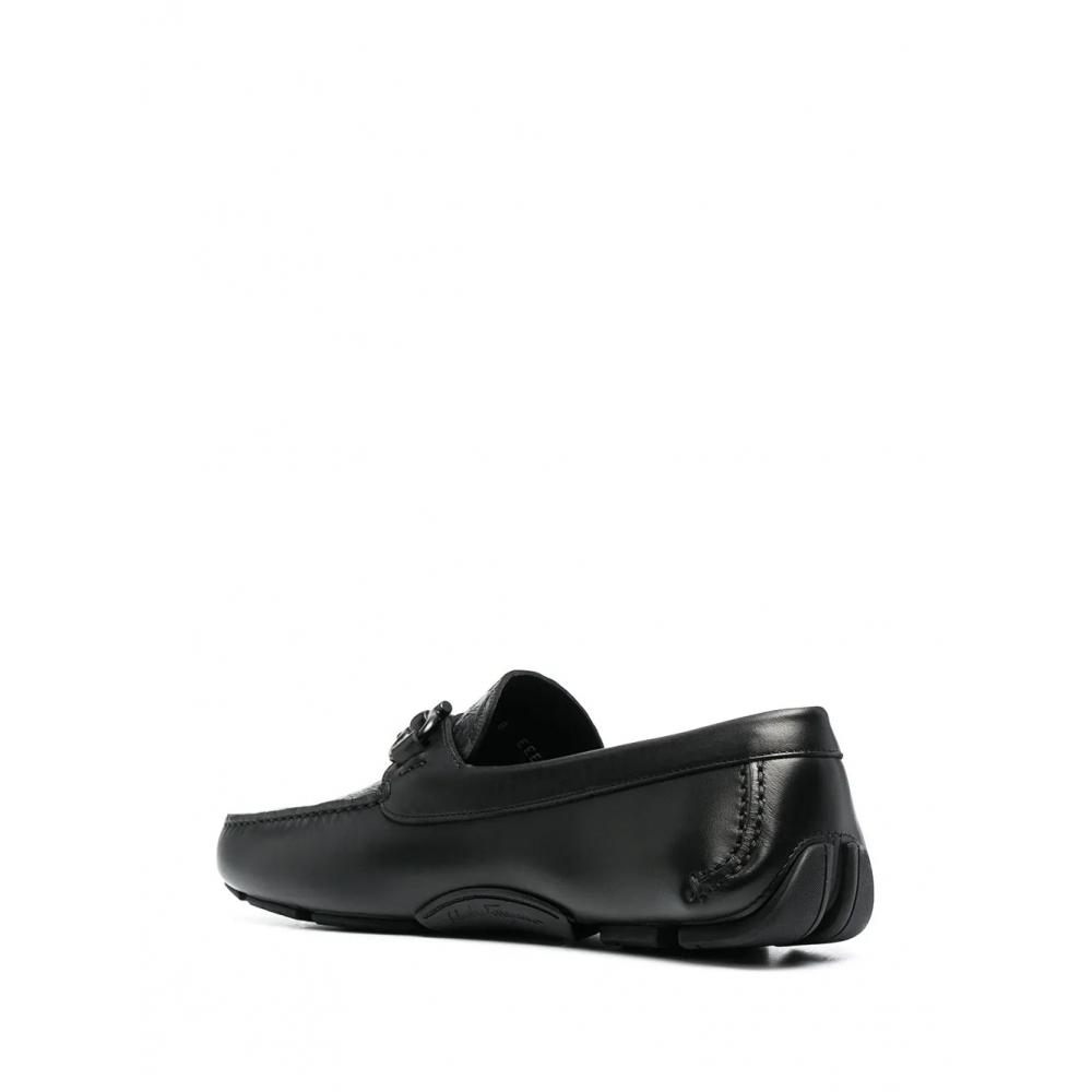 Salvatore Ferragamo Ferragamo Gancini Logo Loafers Black