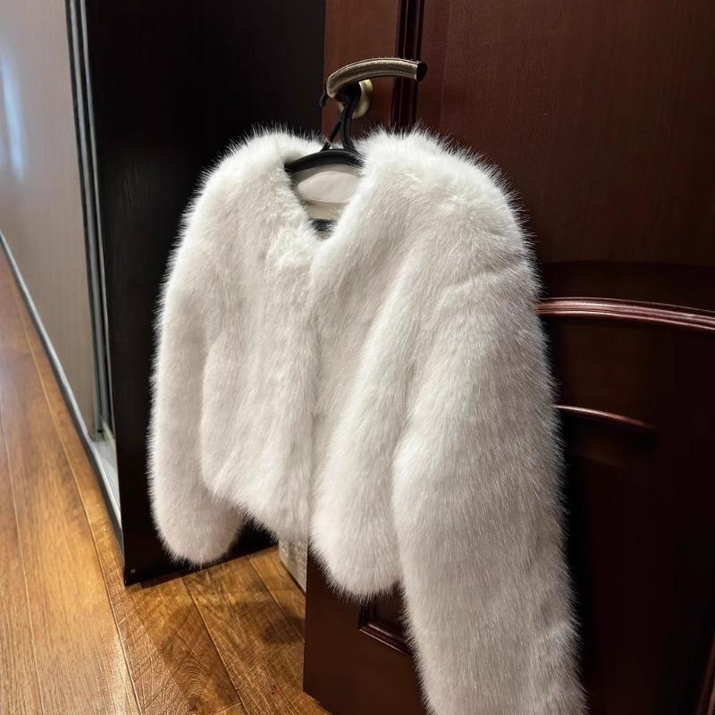 Autumn and winter fur coat short tokas fur women's casual street fox fur coat