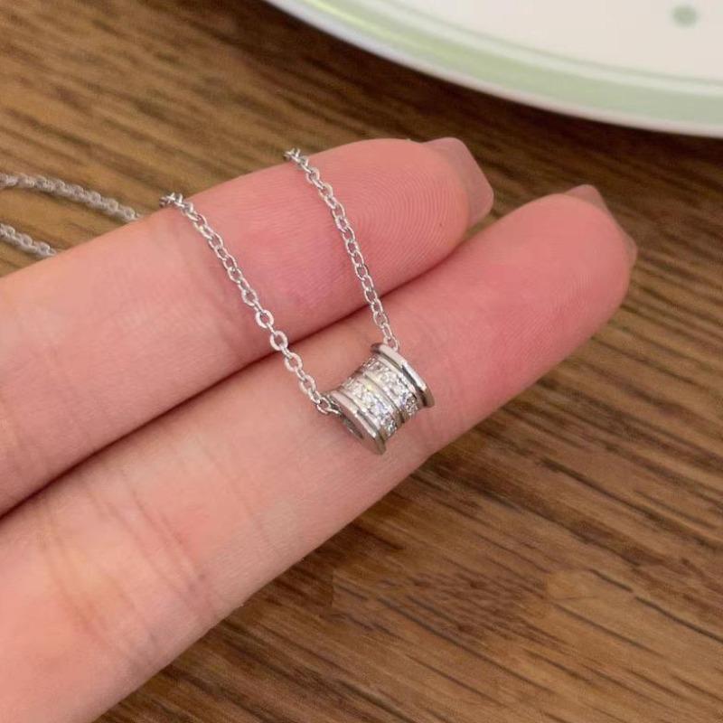 Women Fashion Simple Fresh Full Diamond Zircon Round Pendant Clavicle Necklace