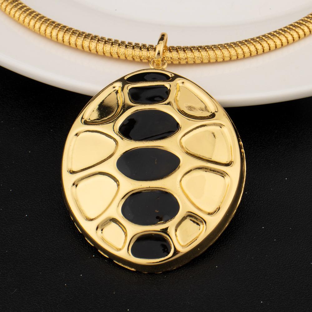 Set di Gioielli da Donna Colorati di Lusso Design Unico Orecchini Collana Bracciale Anello Dubai America per Festa Celebrazione Vestirsi