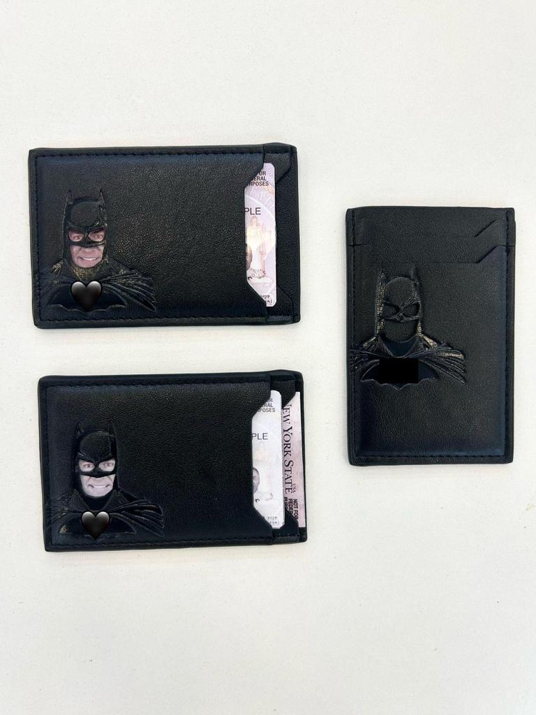 Pánská peněženka a držitel karet Batman Hero Squad - Více přihrádek na karty, Dutý design, Krátký styl