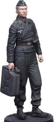 Plastic Invasion WWII German Wehrmacht Tank Crew Carrying Jerry Cans Resin Kit 1/16 OD#06 (Person)