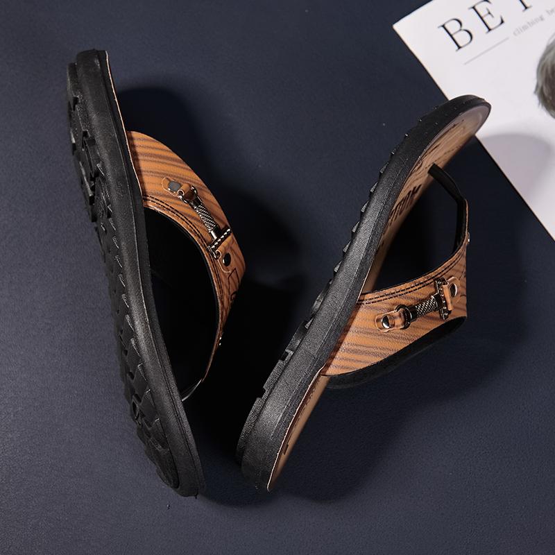 Fashion Hot Sale Men's Flip Flops High Quality PU Leather Men Slippers New Summer Beach Sandals Fashion Soft Soled Men Casual Shoes
