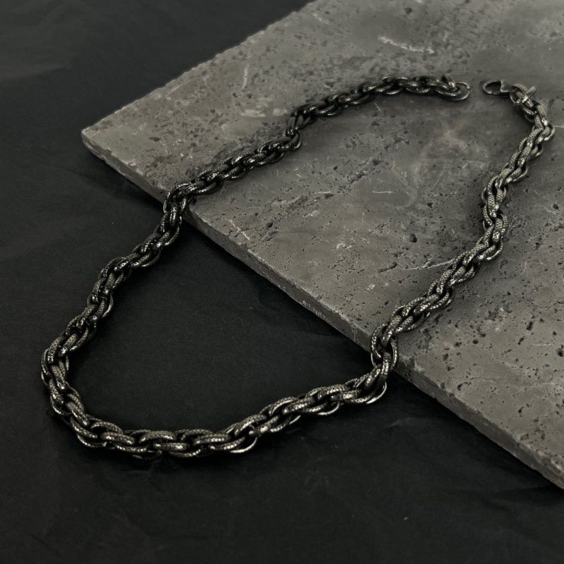 

Retro Snake Pattern Black Cable Stitch Titanium Steel Necklace Men European Hip Hop Ins High Street Special Interest Light Luxury Clavicle Chain Tide < 50cm >Snake Pattern Black Twist Necklace